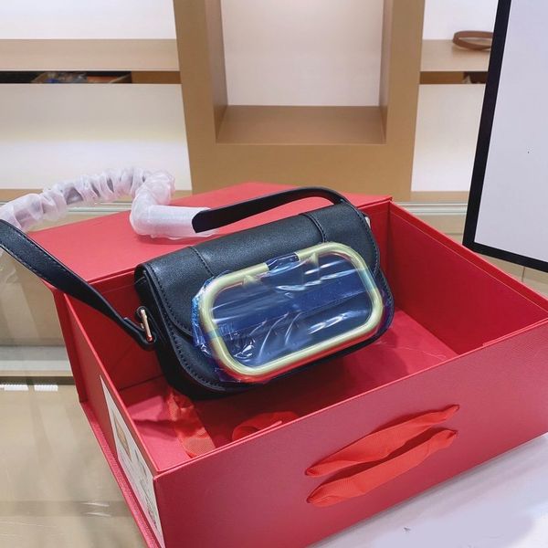 wallets purses handbags shoulder bag metal mark plain hasp new artwork big v letter women flap coin purse genuine leather, Red;black
wallets purses handbags shoulder bag metal mark plain hasp new artwork big v letter women flap coin purse genuine leather, Red;black