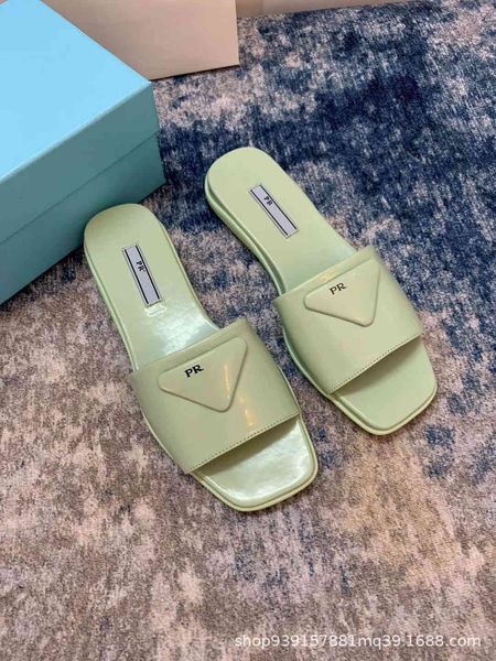 slipper p family patent leather flat slippers for womenzly, Black
slipper p family patent leather flat slippers for womenzly, Black