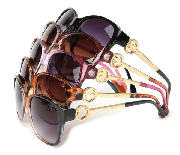 2021 fashion women sunglasses square frame goggles pearl jewelry uv protection eyewear avant-garde style, White;black
2021 fashion women sunglasses square frame goggles pearl jewelry uv protection eyewear avant-garde style, White;black