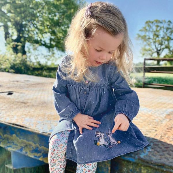 girl's dresses autumn girl denim dress long sleeve cartoon european and american style embroidery knitted pure cotton baby 2-7y, Red;yellow
girl's dresses autumn girl denim dress long sleeve cartoon european and american style embroidery knitted pure cotton baby 2-7y, Red;yellow