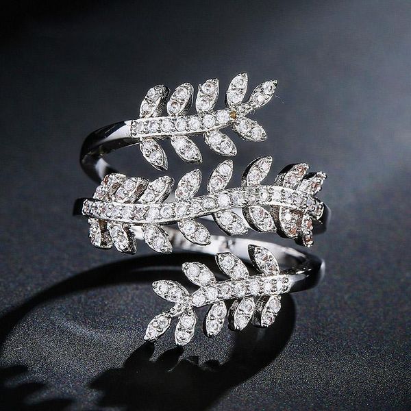 classic open rings cz crystal stone leaf shape rose gold&gold & silver color for girls women fashion jewelry ur223 cluster, Golden;silver
classic open rings cz crystal stone leaf shape rose gold&gold & silver color for girls women fashion jewelry ur223 cluster, Golden;silver