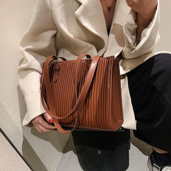 evening bags simple pu leather handbags for women autumn winter 2021 shoulder england style totes shopping hand bag ladies fashion
evening bags simple pu leather handbags for women autumn winter 2021 shoulder england style totes shopping hand bag ladies fashion