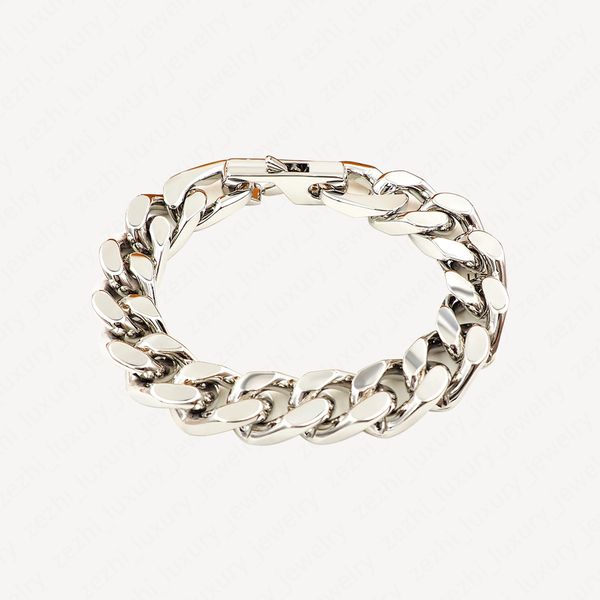 Link Chain 100% Stainless Steel Bracelet For Men Charm Bracelets Retro 18k White Gold Plated Cuban Fashion Couple Accessories With Jewelry Pouches Wholesale
Link Chain 100% Stainless Steel Bracelet For Men Charm Bracelets Retro 18k White Gold Plated Cuban Fashion Couple Accessories With Jewelry Pouches Wholesale