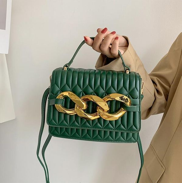 leather shoulder bags joker solid color fashion handbags retro imitation old plaid women handbag personality oversized chain decorative mess, Black;red
leather shoulder bags joker solid color fashion handbags retro imitation old plaid women handbag personality oversized chain decorative mess, Black;red