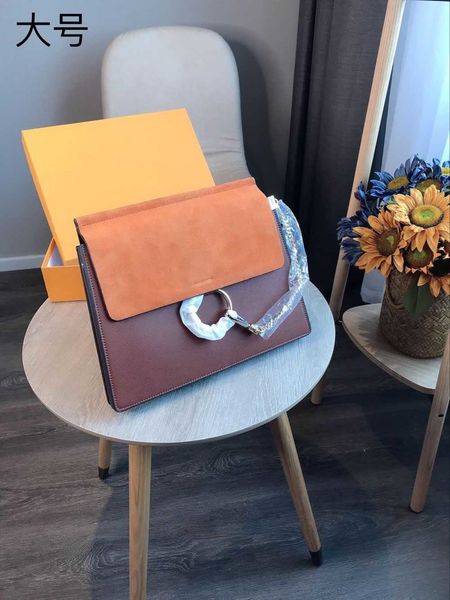 shoulder bags women luxury real leather chain crossbody bag handbags famous circle designer purse big size 31cm
shoulder bags women luxury real leather chain crossbody bag handbags famous circle designer purse big size 31cm