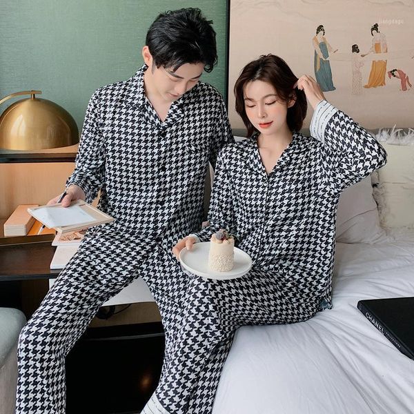 men's sleepwear print houndstooth pajamas lovers' ice silk satin intimate lingerie nightwear home clothes with trousers, Black;brown
men's sleepwear print houndstooth pajamas lovers' ice silk satin intimate lingerie nightwear home clothes with trousers, Black;brown