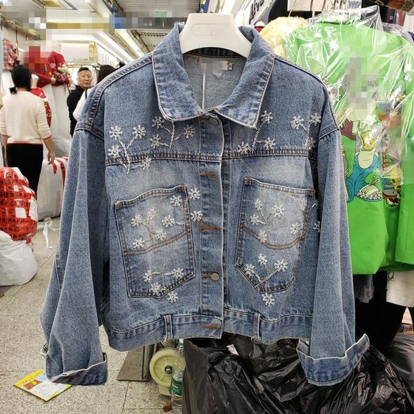 spring and autumn 2021 short denim jacket heavy industry nail beads double pocket back slit button fashion versatile women's jackets, Black;brown
spring and autumn 2021 short denim jacket heavy industry nail beads double pocket back slit button fashion versatile women's jackets, Black;brown