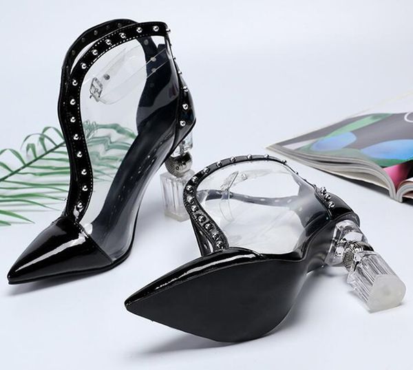elegant woman black patent leather pvc pointed toe chunky heel sandal open style high sandals
elegant woman black patent leather pvc pointed toe chunky heel sandal open style high sandals