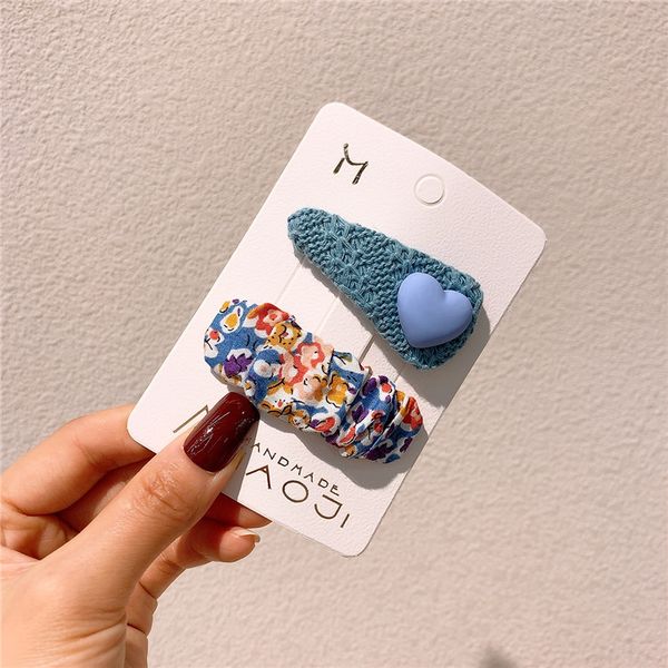 2022 2 pcs autumn and winter new cute children's love woolen hairpin sweet girl fashion fabric floral bb clip hair accessories, Slivery;white
2022 2 pcs autumn and winter new cute children's love woolen hairpin sweet girl fashion fabric floral bb clip hair accessories, Slivery;white