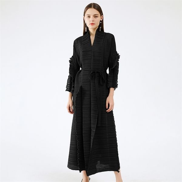 miyake pleated long petal sleeve dress lapel cardigan sashes plus size high long green dress winter women aesthetic clothes 210730, Black;gray
miyake pleated long petal sleeve dress lapel cardigan sashes plus size high long green dress winter women aesthetic clothes 210730, Black;gray
