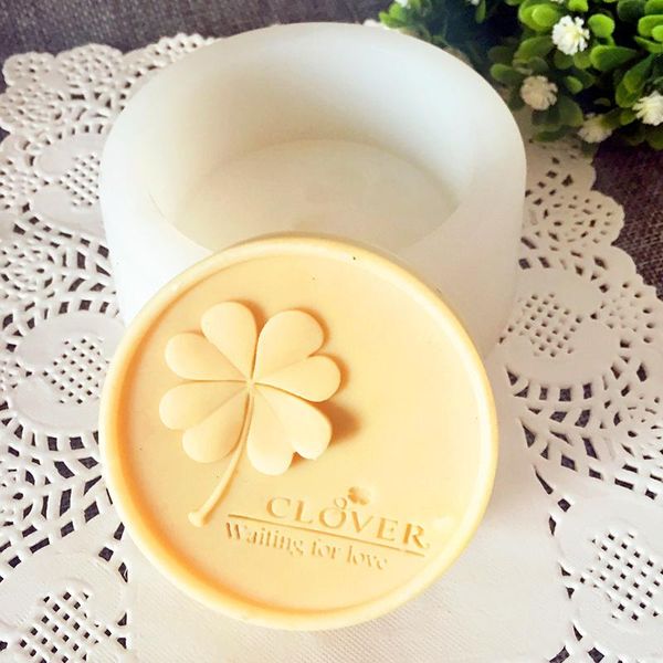 craft tools diy clover handmade soap silicone mold / sugar turning baking mousse cloud gypsum diffuser
craft tools diy clover handmade soap silicone mold / sugar turning baking mousse cloud gypsum diffuser