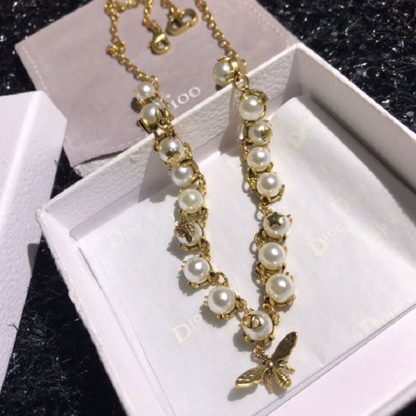 design jewelry new pearl necklace net red same bracelet bee tassel earrings women's brass material, Silver
design jewelry new pearl necklace net red same bracelet bee tassel earrings women's brass material, Silver