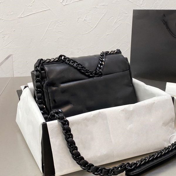 designer bag vintage classic women square 19 flap bags quilted small metallic black 25*16*7cm vanity camera baguette multi pochette
designer bag vintage classic women square 19 flap bags quilted small metallic black 25*16*7cm vanity camera baguette multi pochette