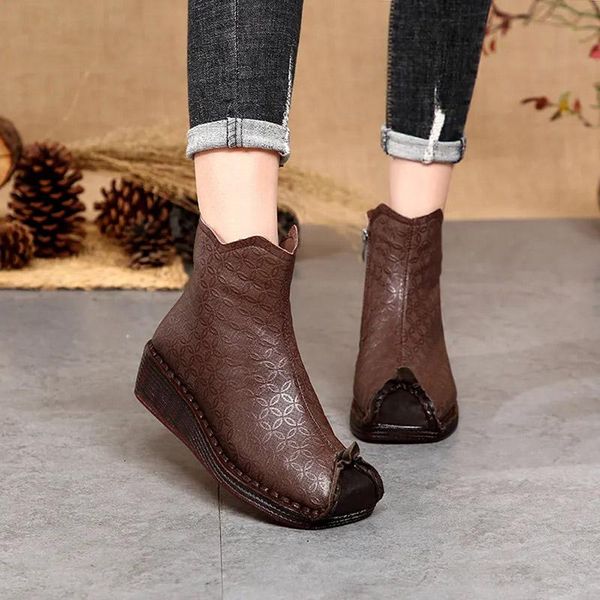short boots leather retro ethnic style handmade beef tendon wedges with thick bottom and velvet single women's shoes, Black
short boots leather retro ethnic style handmade beef tendon wedges with thick bottom and velvet single women's shoes, Black