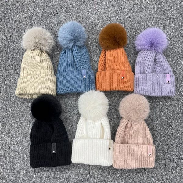 beanies missjanefur 2021 winter hat knitted beanie with fur pom fashion warm streetwear ski skull cap female
beanies missjanefur 2021 winter hat knitted beanie with fur pom fashion warm streetwear ski skull cap female