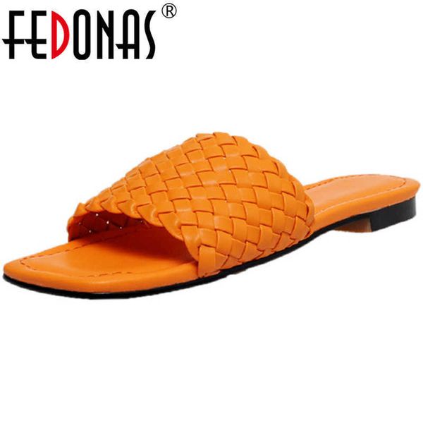famale summer sandals for walking at home fashion low heels slippers classic casual basic house shoes woman 210528, Black
famale summer sandals for walking at home fashion low heels slippers classic casual basic house shoes woman 210528, Black