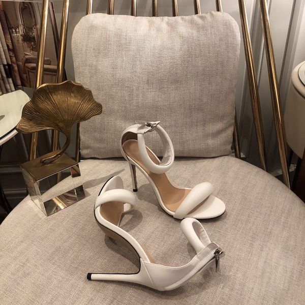 vintage fashion genuine leather white sandals women heels .5cm antiskid and abrasion resistant comfortable, Black
vintage fashion genuine leather white sandals women heels .5cm antiskid and abrasion resistant comfortable, Black