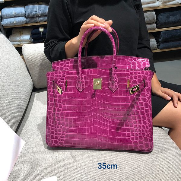 luxurys designers bag high-end custom ladies fashion crocodile pattern cattle hangbags genuine leather handbag large bags skin 35cm womens
luxurys designers bag high-end custom ladies fashion crocodile pattern cattle hangbags genuine leather handbag large bags skin 35cm womens