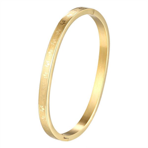 new frosted background maple leaf pattern bangle for women and girl stainless steel jewelry small size bracelet wholesale q0719, Black
new frosted background maple leaf pattern bangle for women and girl stainless steel jewelry small size bracelet wholesale q0719, Black