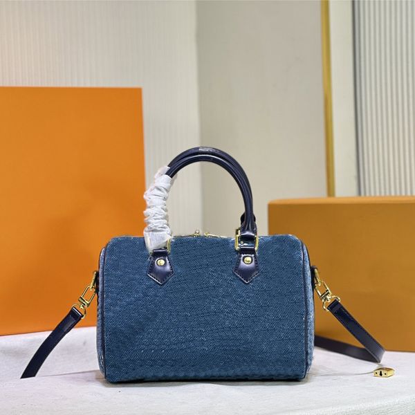 cowboy crossbody bag women handbags speedy pillow removable belt white letter pattern m59609 leather trim shoulder bags
cowboy crossbody bag women handbags speedy pillow removable belt white letter pattern m59609 leather trim shoulder bags