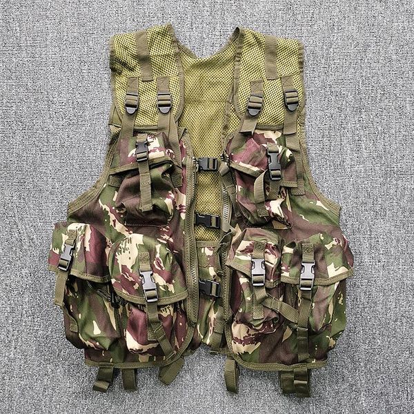 men's vests 2021 summer camouflage fishing vest adjustable size breathable men multi pocket climbing, Black;white
men's vests 2021 summer camouflage fishing vest adjustable size breathable men multi pocket climbing, Black;white