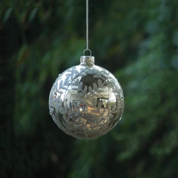 party decoration 2pcs/pack diameter=8cm silver series christmas glass globe lamp blown handmade hanger tree pendant ornament
party decoration 2pcs/pack diameter=8cm silver series christmas glass globe lamp blown handmade hanger tree pendant ornament