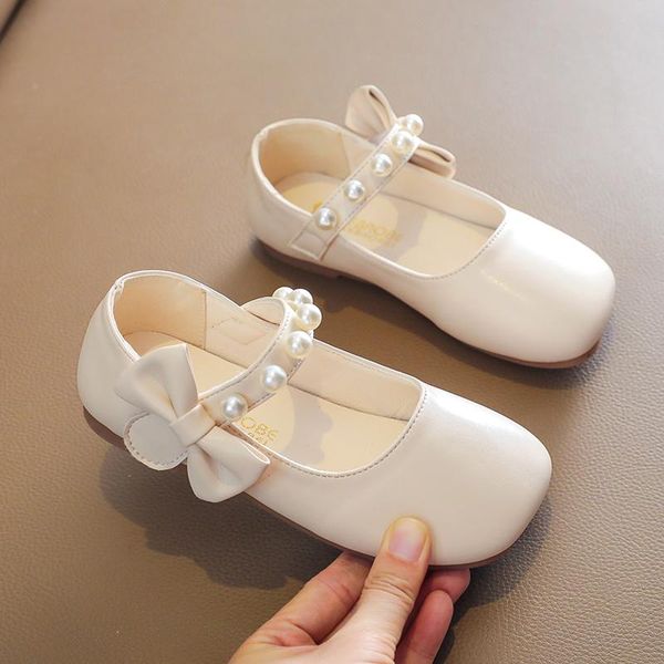 flat shoes korean style baby girls soft flats square toe all match solid color pearls bowtie kids princess leather t21n07ls-56, Black;grey
flat shoes korean style baby girls soft flats square toe all match solid color pearls bowtie kids princess leather t21n07ls-56, Black;grey