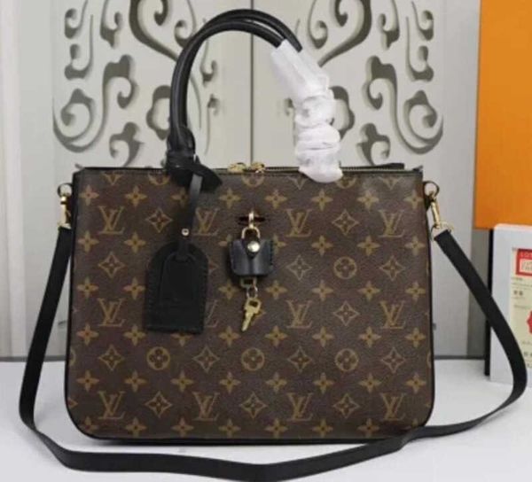 iconic luxury ale m44254 ladies handbags 2020 spring/summer female bags handbags brand handles shoulder bags totes cross body designer b
iconic luxury ale m44254 ladies handbags 2020 spring/summer female bags handbags brand handles shoulder bags totes cross body designer b