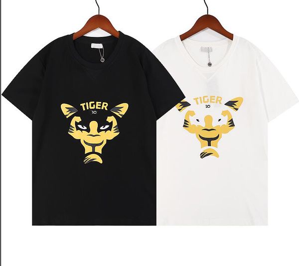 2022 women mens designers t shirts tshirts fashion animal letter printing short sleeve lady tees luxurys womens casual clothes #0099, White;black
2022 women mens designers t shirts tshirts fashion animal letter printing short sleeve lady tees luxurys womens casual clothes #0099, White;black