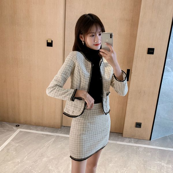 autumn the elegant vintage tweed chess of two pieces defines female long sleeve jacket + high waist mini skirt suit cqr2, Black
autumn the elegant vintage tweed chess of two pieces defines female long sleeve jacket + high waist mini skirt suit cqr2, Black