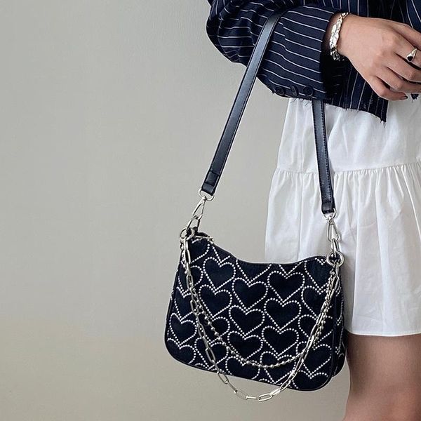 evening bags fashion chain girls underarm heart embroidery women shoulder messenger bag female winter retro canvas purse handbags
evening bags fashion chain girls underarm heart embroidery women shoulder messenger bag female winter retro canvas purse handbags