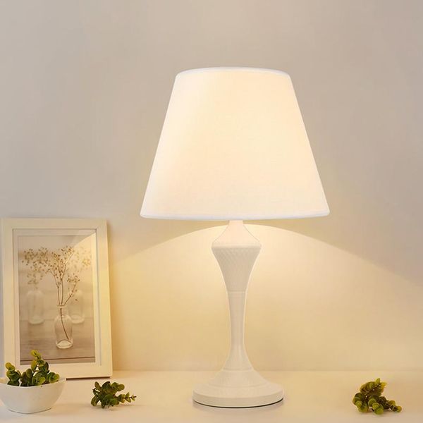 table lamps dimming 7w led reading light fixture desk lamp e27 bulb in/off button plug
table lamps dimming 7w led reading light fixture desk lamp e27 bulb in/off button plug