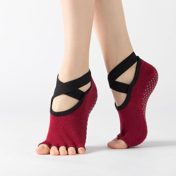 sports socks yoga for women non-slip grips & straps, ideal pilates, pure barre, ballet, dance, barefoot workout, Black
sports socks yoga for women non-slip grips & straps, ideal pilates, pure barre, ballet, dance, barefoot workout, Black