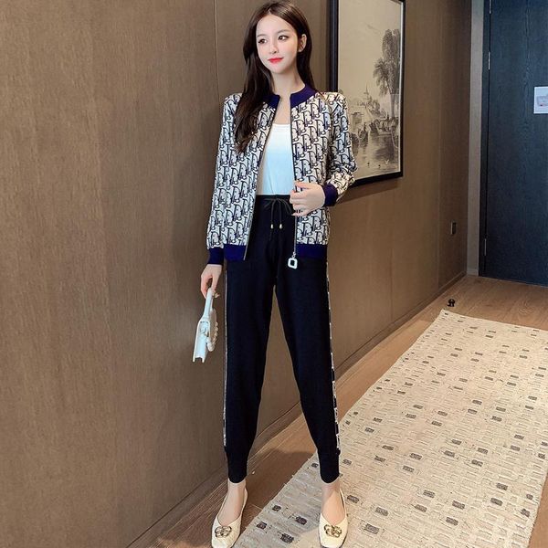 women's two piece pants autumn and winter knitted suit women's short jacket casual baseball fashion sports, White
women's two piece pants autumn and winter knitted suit women's short jacket casual baseball fashion sports, White