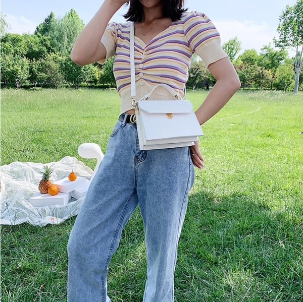 women's bags 2021 stone pattern fashion one shoulder diagonal small square bag female cross body purse simple designer handbag
women's bags 2021 stone pattern fashion one shoulder diagonal small square bag female cross body purse simple designer handbag