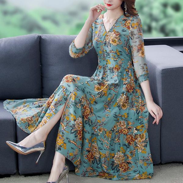 casual dresses summer floral chiffon beach midi dress 2021 boho vintage print 4xl plus size sundress women elegant bodycon party vestido, Black;gray
casual dresses summer floral chiffon beach midi dress 2021 boho vintage print 4xl plus size sundress women elegant bodycon party vestido, Black;gray