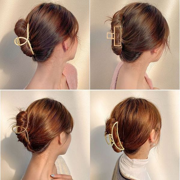 hair jewelry women's fashion net red temperament pearl catch back of head clip bath dish headdress shark, Golden;white
hair jewelry women's fashion net red temperament pearl catch back of head clip bath dish headdress shark, Golden;white