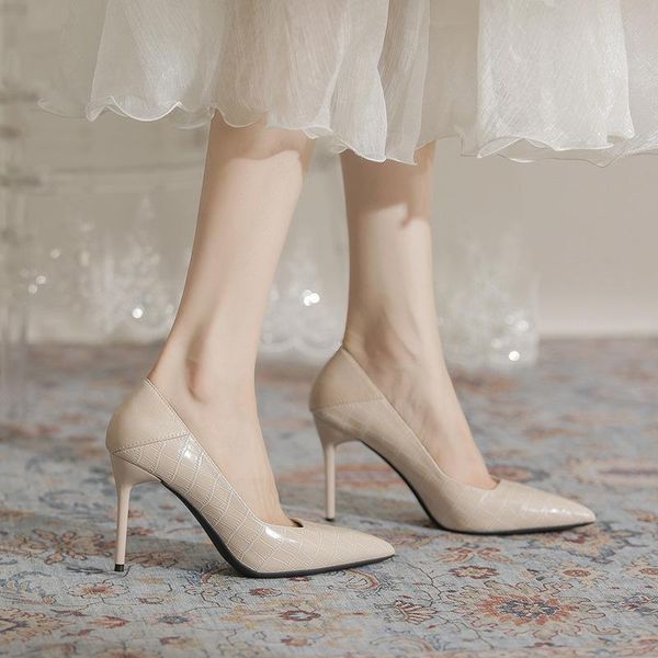 genuine leather nude high heels dress shoes women spring and autumn 2021 new style all-match stiletto pointed toe commuting shallow temperam, Black
genuine leather nude high heels dress shoes women spring and autumn 2021 new style all-match stiletto pointed toe commuting shallow temperam, Black