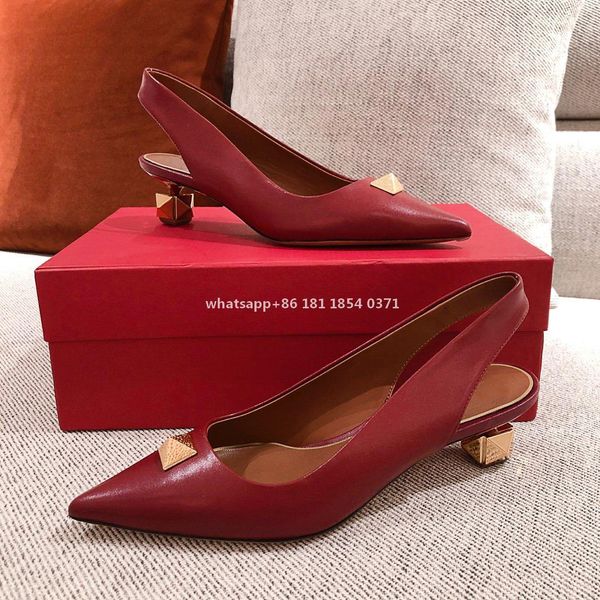 high sales glitter bottom spiked flat women sole shoes sequins heels party wedding pointed toe pumps are us35-42, Red;white
high sales glitter bottom spiked flat women sole shoes sequins heels party wedding pointed toe pumps are us35-42, Red;white