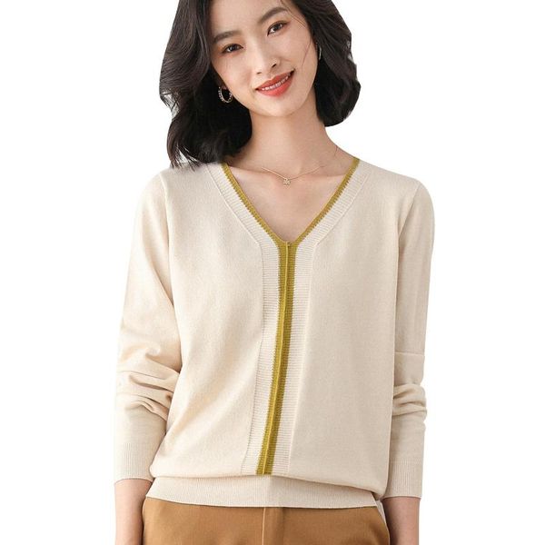 women's sweaters 2021 pullover v-neck long-sleeved short spring fall all-match knitted sweater, White;black
women's sweaters 2021 pullover v-neck long-sleeved short spring fall all-match knitted sweater, White;black