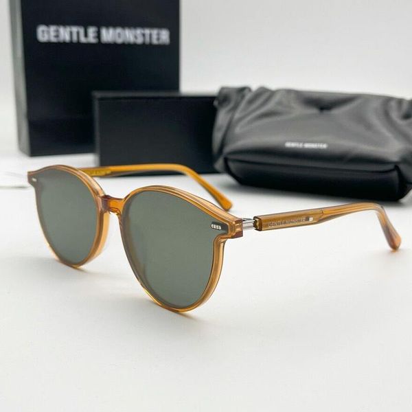 sunglasses 2021 brand small frame women cat eyes gm cute hawksbill gentle oval sunglass men original package glasses slo, White;black
sunglasses 2021 brand small frame women cat eyes gm cute hawksbill gentle oval sunglass men original package glasses slo, White;black
