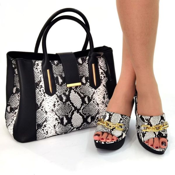 dress shoes doershow beautiful and bag set african sets 2021 black color italian shoe decorated with rhinestone sot1-9
dress shoes doershow beautiful and bag set african sets 2021 black color italian shoe decorated with rhinestone sot1-9