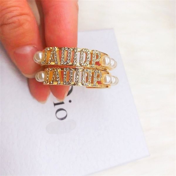 75%off outlet family letter pearl brass fashion simple earrings 925 silver needle earrings for women 3cx6, Golden
75%off outlet family letter pearl brass fashion simple earrings 925 silver needle earrings for women 3cx6, Golden