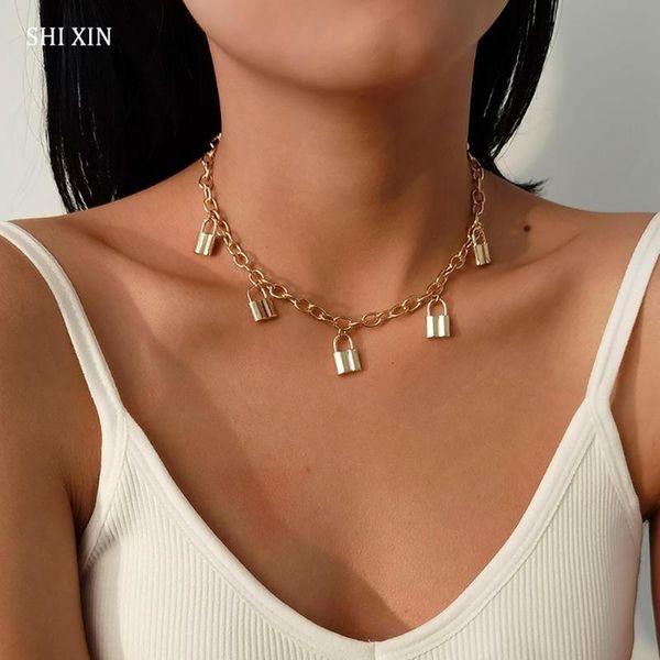 punk short chain choker colar with lock pendant necklace for women 2021 fashion padlock necklaces on neck jewelry collier chokers, Golden;silver
punk short chain choker colar with lock pendant necklace for women 2021 fashion padlock necklaces on neck jewelry collier chokers, Golden;silver