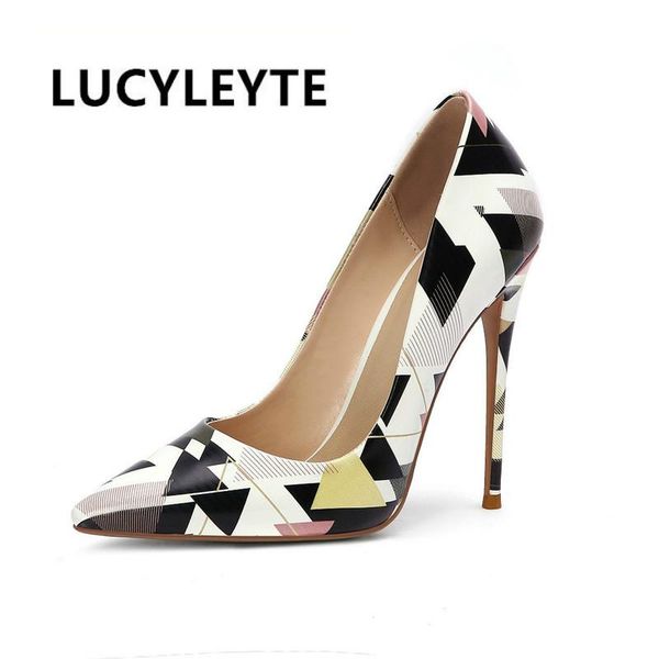 dress shoes fashion women's white painted high heels wedding shallow mouth pointed striped triangle pattern, Black
dress shoes fashion women's white painted high heels wedding shallow mouth pointed striped triangle pattern, Black