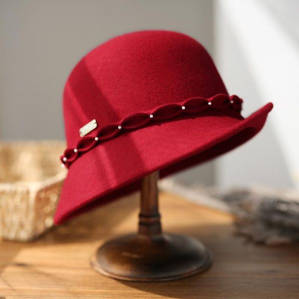 stingy brim hats vintage elegant women hat pearl ribbon solid color wool felt fedoras with for ladies autumn winter female cap, Blue;gray
stingy brim hats vintage elegant women hat pearl ribbon solid color wool felt fedoras with for ladies autumn winter female cap, Blue;gray
