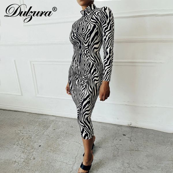 zebra print women zipper midi dress long sleeve hole see through bodycon streetwear 2021 autumn winter clothes club, Black;white
zebra print women zipper midi dress long sleeve hole see through bodycon streetwear 2021 autumn winter clothes club, Black;white