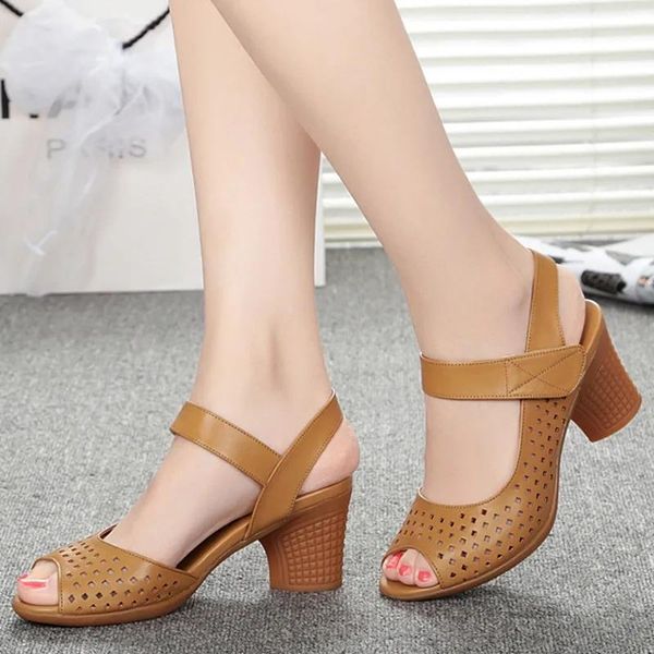 fashion women heels sandals ladies soft pu leather shoes mom concise summer 2021 arrival peep toe high dress, Black
fashion women heels sandals ladies soft pu leather shoes mom concise summer 2021 arrival peep toe high dress, Black