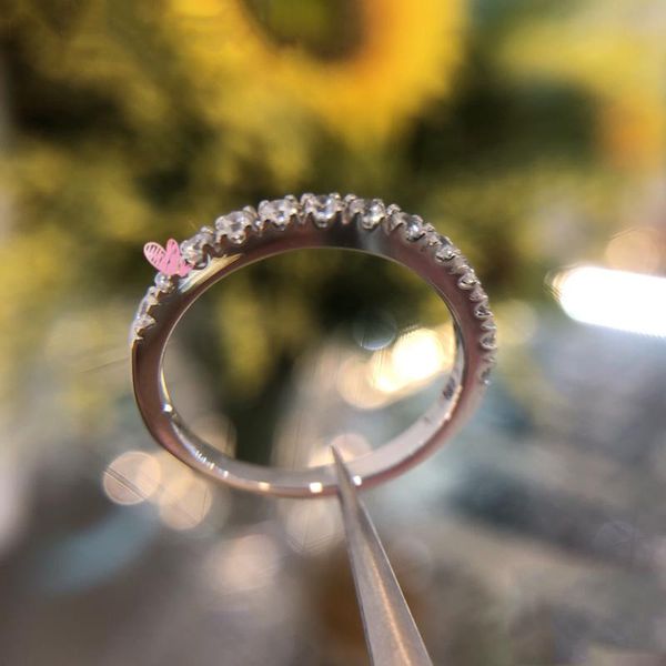 cluster rings pure 18k white gold df color moissanite ring party deputy wedding anniversary classic style, Golden;silver
cluster rings pure 18k white gold df color moissanite ring party deputy wedding anniversary classic style, Golden;silver