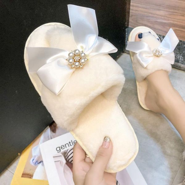 slippers 2021 winter women butterfly-knot faux fur warm indoor rhinestone flip flops furry slides for, Black
slippers 2021 winter women butterfly-knot faux fur warm indoor rhinestone flip flops furry slides for, Black